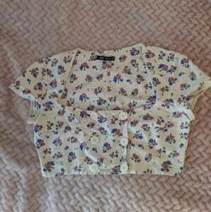 Zara Cream and Blue Buttoned Crop Blouse